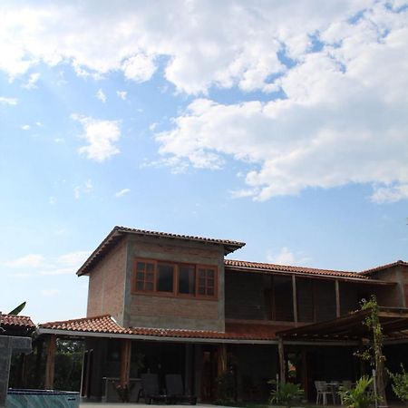 Finca Hotel Casa Lupe En Santa Elena El Cerrito Екстериор снимка