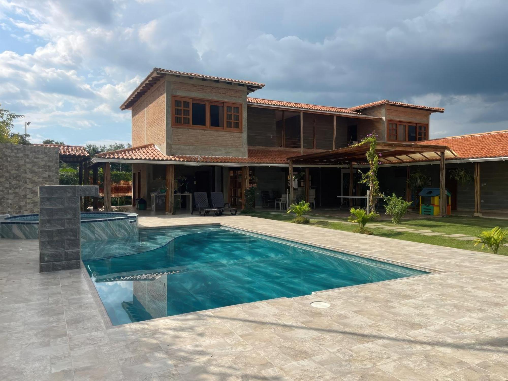 Finca Hotel Casa Lupe En Santa Elena El Cerrito Екстериор снимка